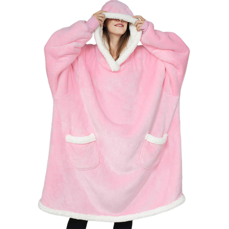 The Hoodie Blanket • Dein Must-Have im Winter